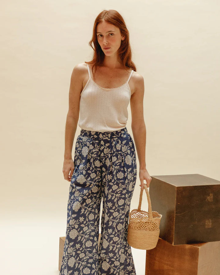 Women Trousers Hortense - قصيرة