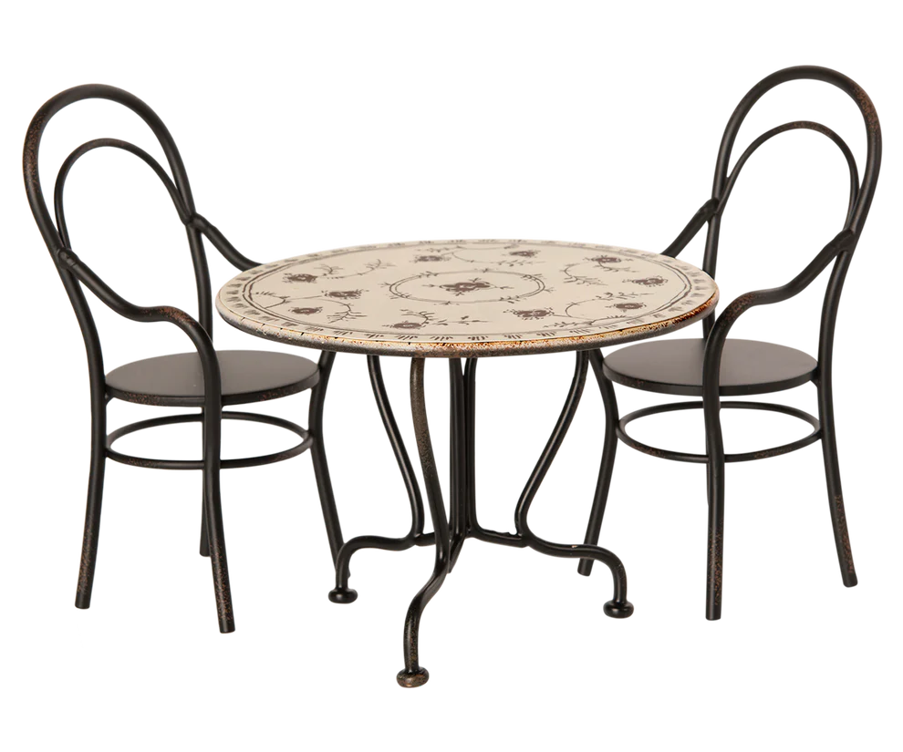 Dining table, Set with 2 chairs - ألعاب الأطفال