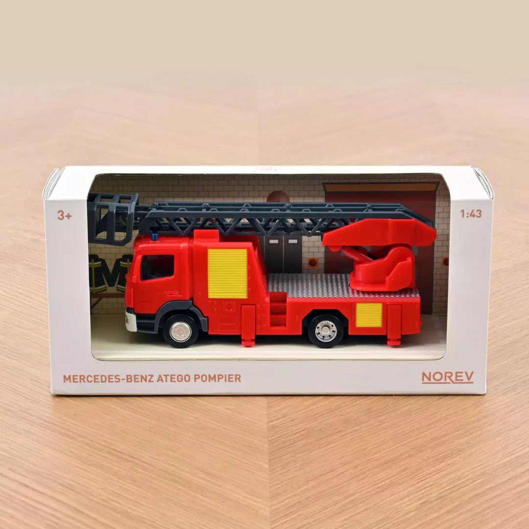 Fire truck Mercedes-Benz Atego Plastigam - ألعاب الأطفال