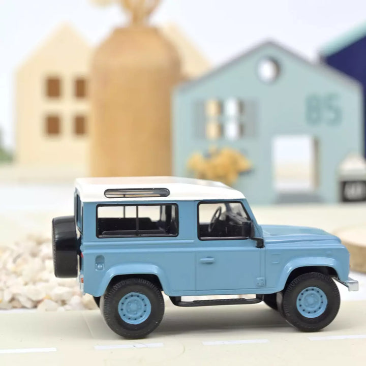 Land Rover Defender Blue - ألعاب الأطفال