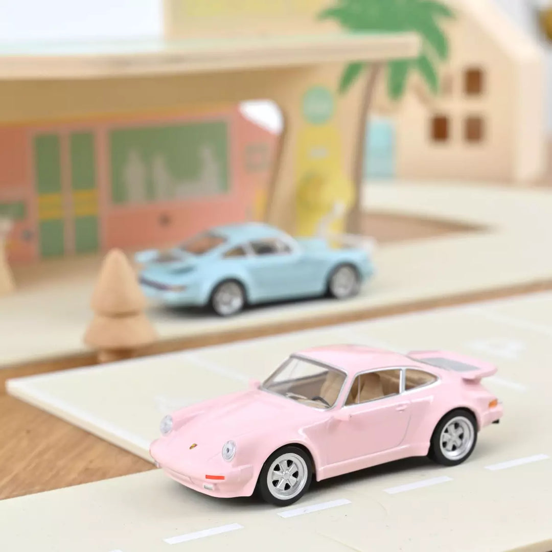 Porsche 911 Turbo Pink - ألعاب الأطفال