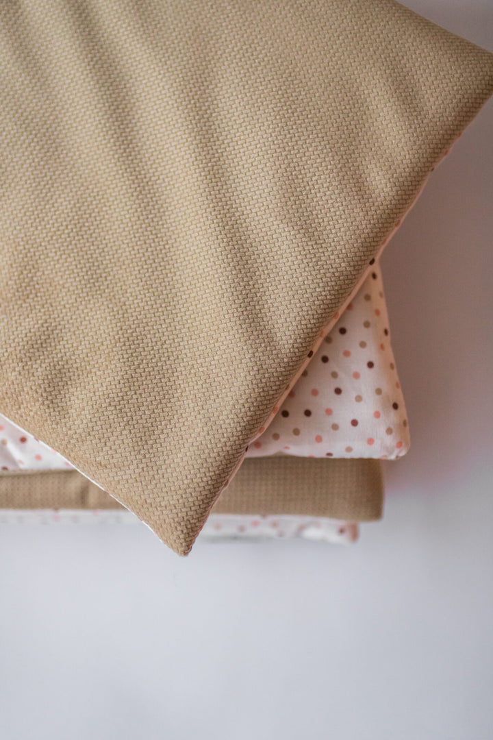 Cozy Blanket Dots Caramel/Pink - قماط